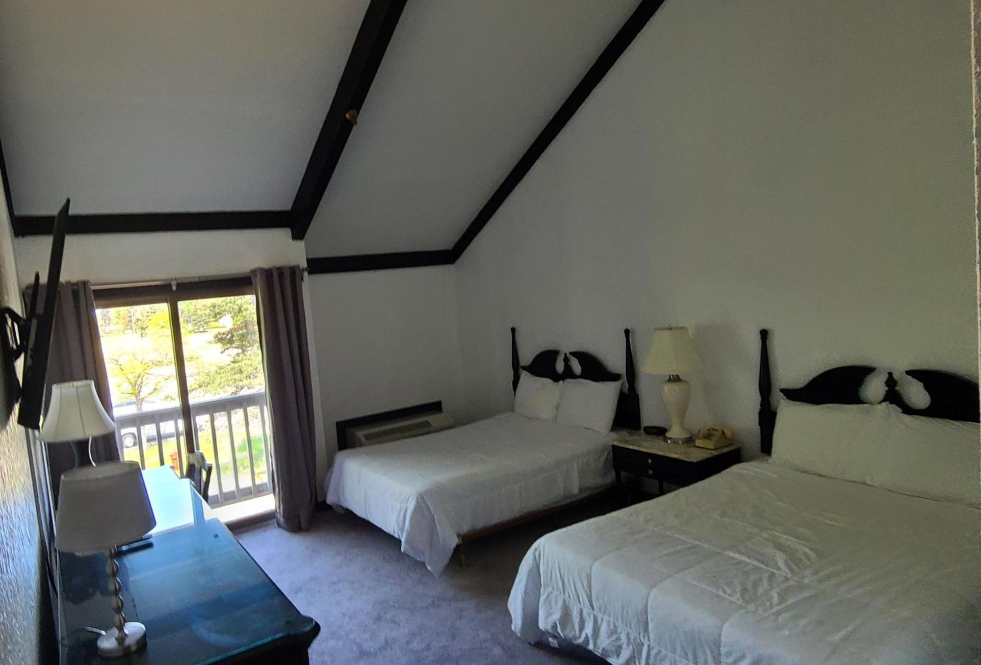 Bay Valley Resort & Conference Center Bay City Room photo